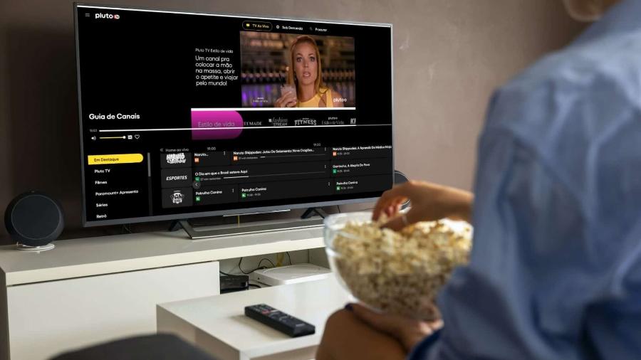 FAST, de plataformas como Pluto TV (foto) e Samsung TV Plus, crescem como alternativa grátis no streaming