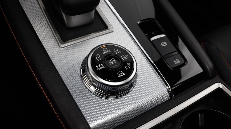 Mitsubishi Outlander PHEV Signature 2026 - Divulgação - Divulgação