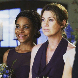 Meredith (Ellen Pompeo) e Maggie (Kelly Mccreary) em cena da 13ª temporada de "Grey"s Anatomy" - Reprodução/Instagram greysabc