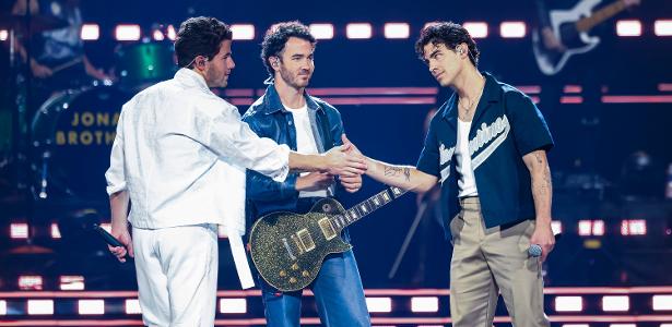 Disney anuncia novo filme natalino com os Jonas Brothers