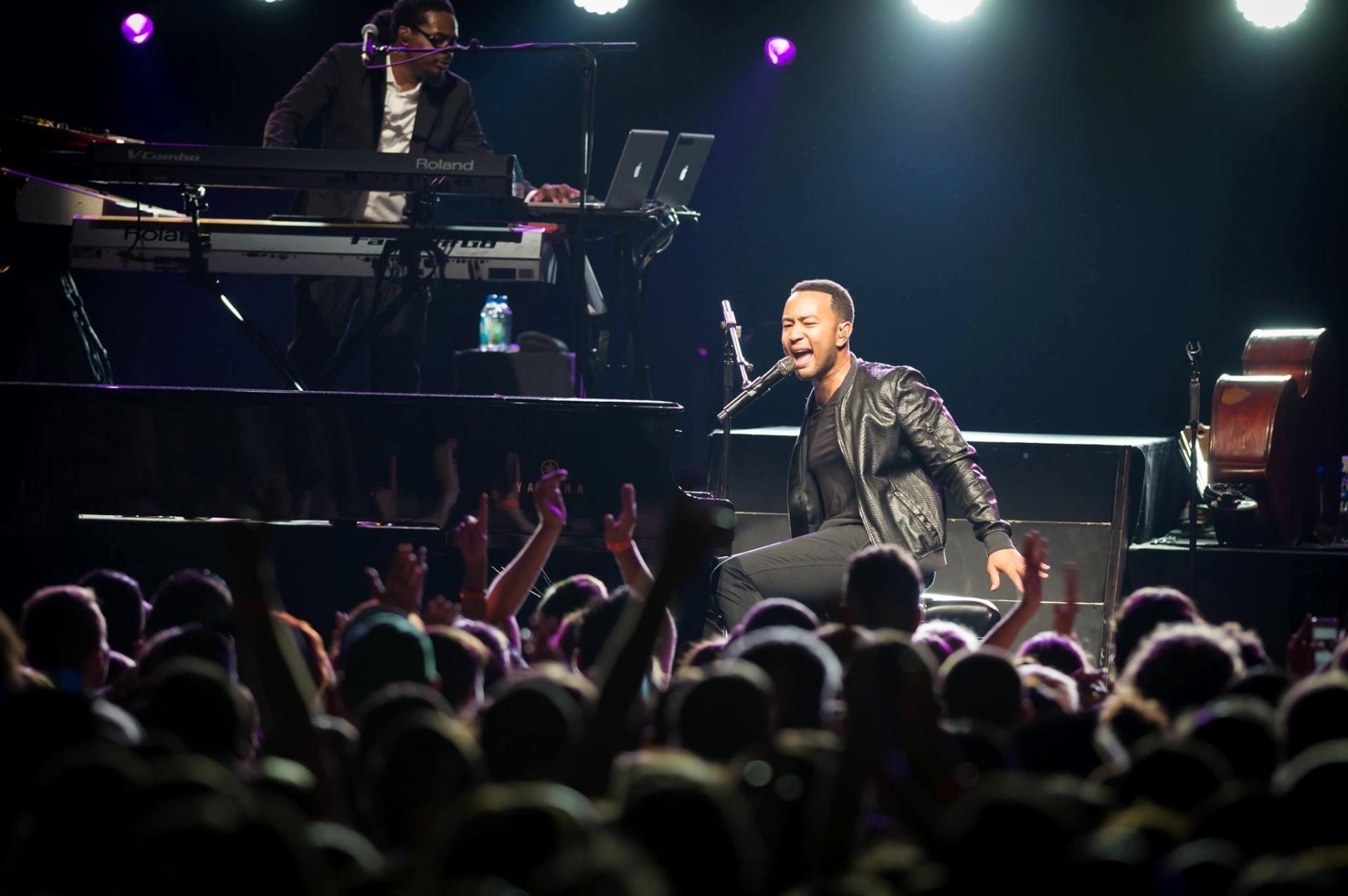Montreux Jazz Festival 2015 >> Fotos: Montreux Jazz Festival 2015 - 04/07/2015 - UOL Montreux Jazz Festival 2015 >> Fotos: Montreux Jazz Festival 2015 - 04/07/2015 - UOL