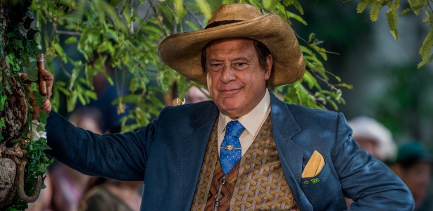 abr.2016 - O Afrânio de Antonio Fagundes, na festa de 100 anos da mãe, dona Encarnação, gravada em São Francisco do Conde, na Bahia - Caiuá Franco/Globo/Divulgação - Caiuá Franco/Globo/Divulgação