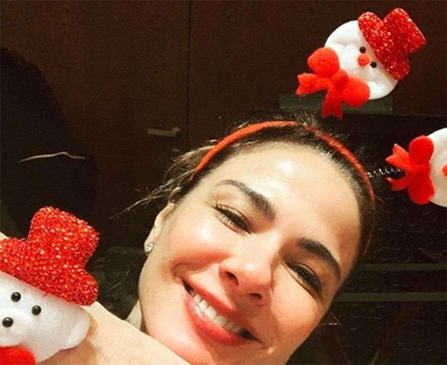 Diretamente de Tibet, Luciana Gimenez deixou uma mensagem aos seus seguidores: "Feliz Natal! Estou aqui nesse lugar de muita paz, com meus filhos....Queria dividir com vocês uma coisa que ouvi hoje dos Tibetanos, 'Da natureza viemos, para ela retornaremos, da vida só se leva a felicidade que vivemos... os sorrisos, as lágrimas de alegria' sejamos gratos!!" - Reprodução/Instagram