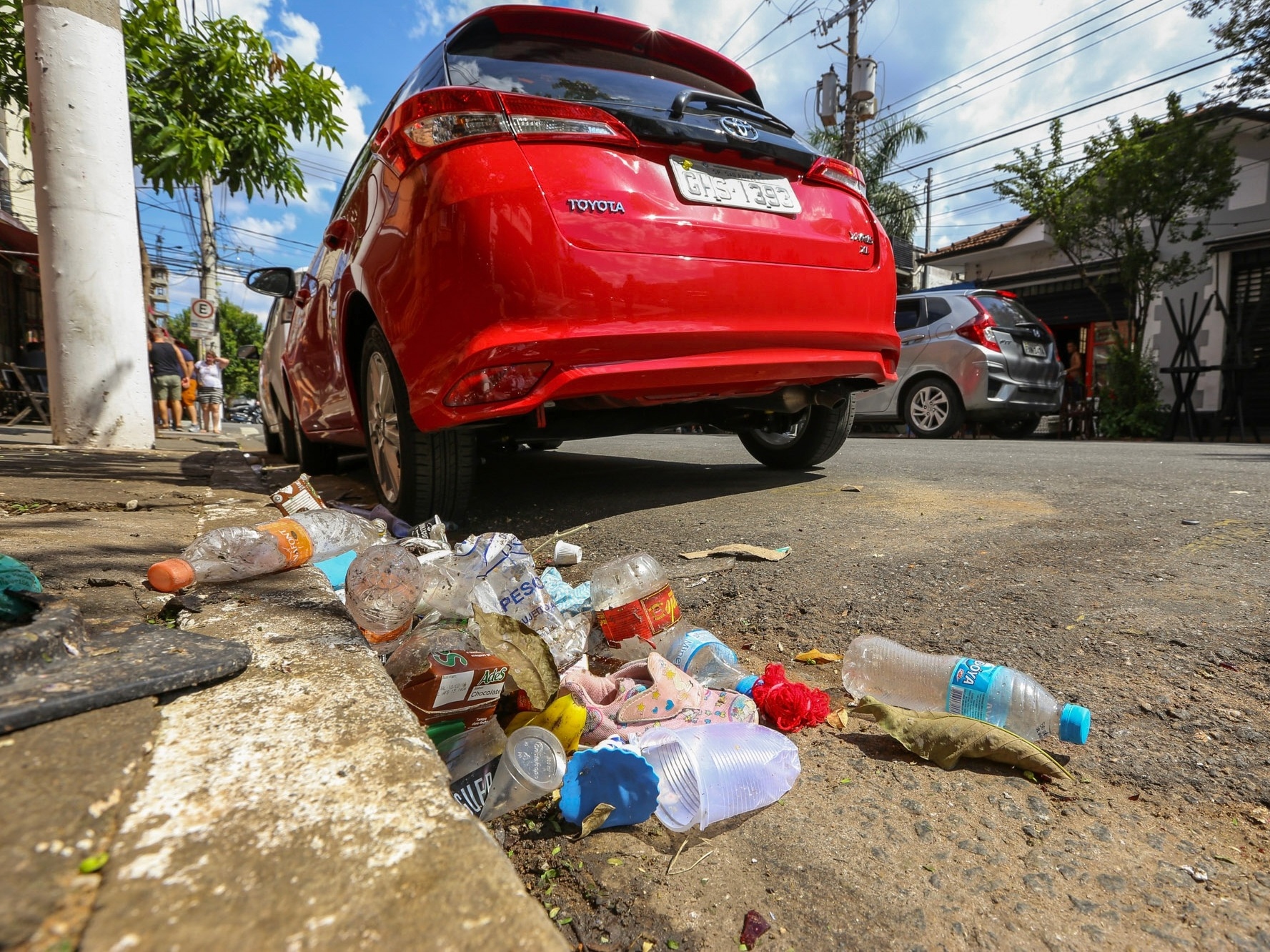 Maus hábitos que podem render multa ao motorista - Portal do Trânsito