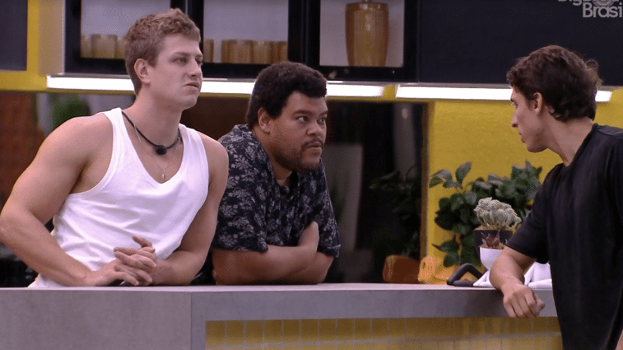 Brothers tiram sarro de Pyong na área externa - Reprodução/Globoplay