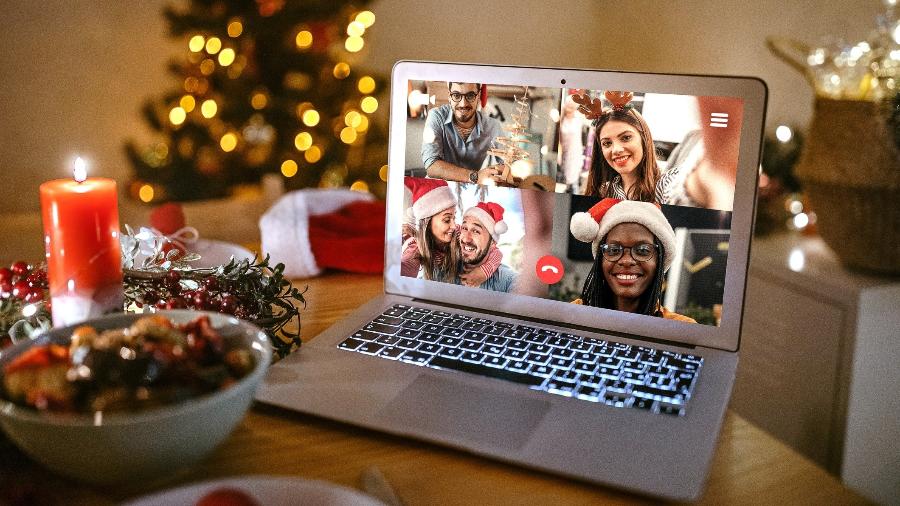 Amigo-secreto virtual foi uma opção de comemorar o fim de ano em 2020. Como vai ser neste dezembro? - Getty Images