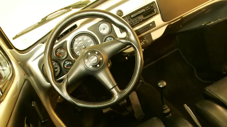 Interior do Fusca 959 Cintra pioneiro; carro traz motor 1.8 a ar sobrealimentado com turbo - Arquivo pessoal - Arquivo pessoal