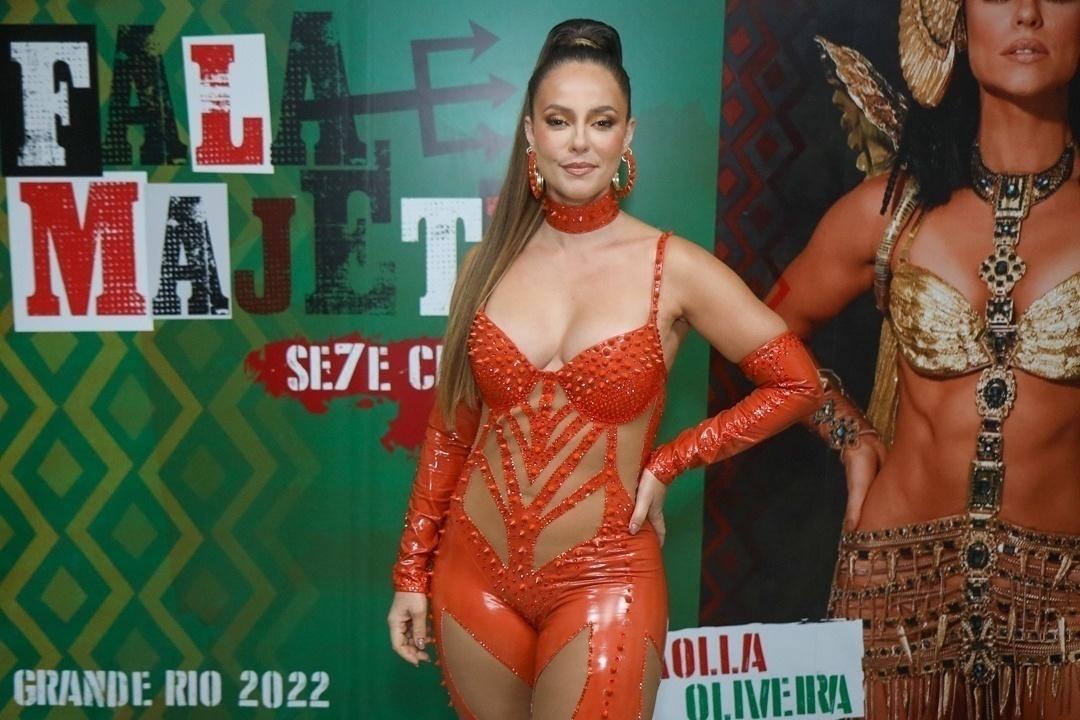 Paolla usou fantasia colada vermelha para primeiro ensaio do ano na Grande Rio - Thyago Andrade/Brazil News