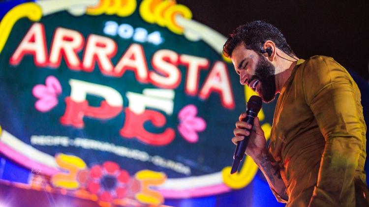 Gusttavo Lima se apresenta no Arrasta (PE)