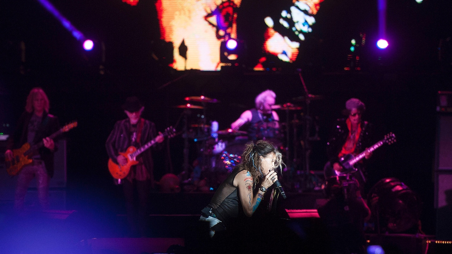 15.out.2016 - Aerosmith se apresenta no Allianz Parque, em São Paulo, com estádio lotado - Reinaldo Canato/UOL