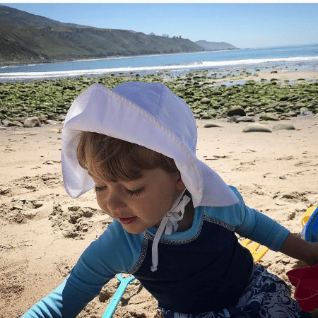 20.mai.2017 - Fernanda Machado compartilha foto do filho na praia - Reprodução /Instagram