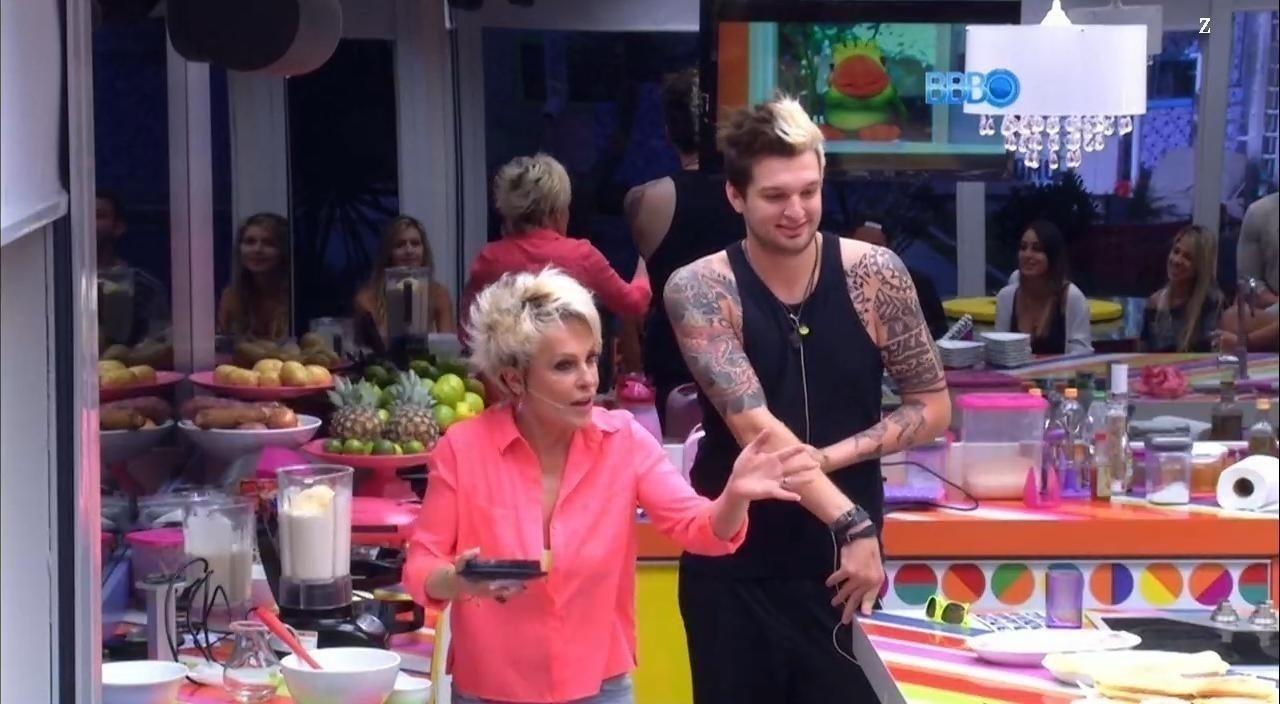 Ana Maria Braga no BBB 14 - Reprodução/Twitter