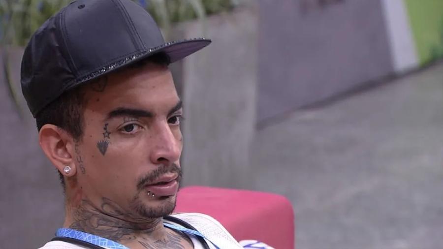 BBB 23: Ricardo Alface muda o visual de MC Guimê - Reprodução/Globoplay