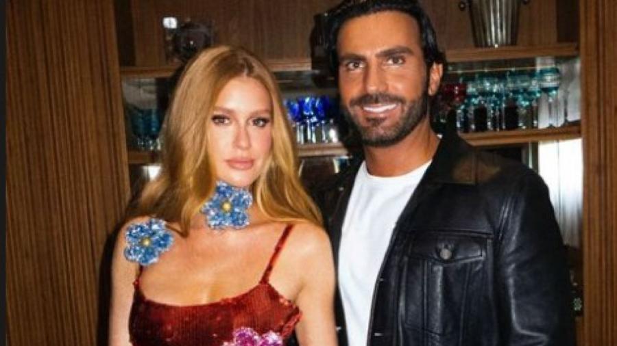 Marina Ruy Barbosa elogia namorado em foto