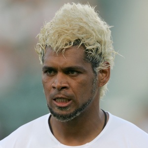 14 cortes de cabelo de jogadores de futebol que foram destaque no campo ...