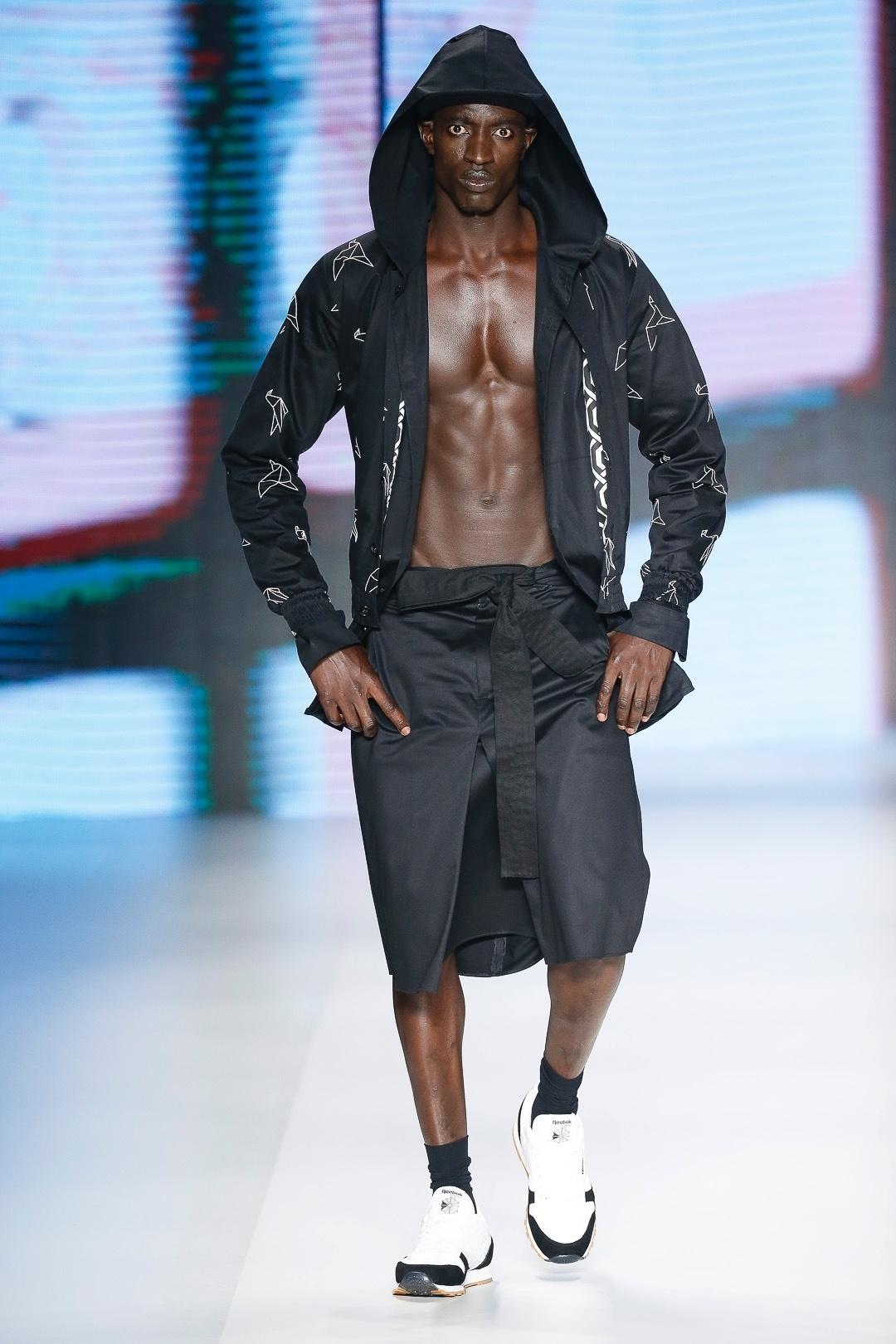 LAB desfila coleção na SPFW N42  - Alexandre Schneider/UOL