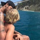 Bruna Marquezine e Neymar passeiam de barco - Reprodução/Instagram