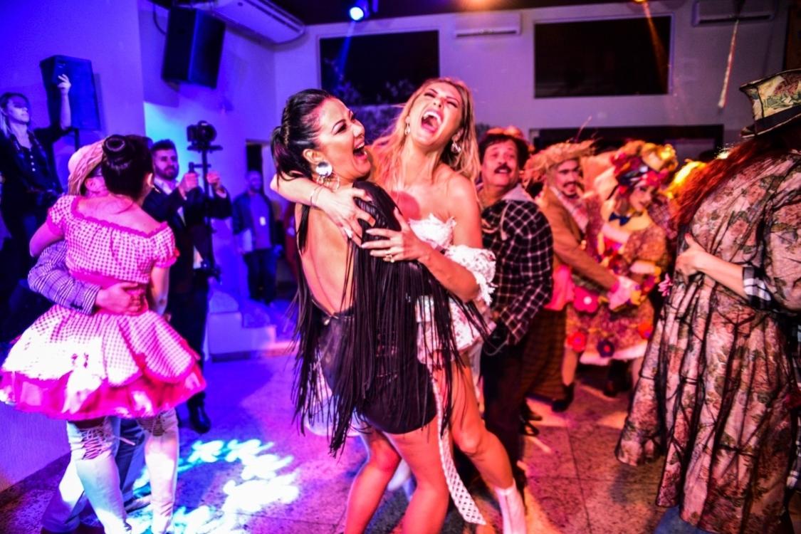 Helen e Lívia estão super animadas - Leo Franco / AgNews