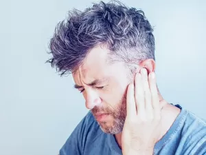 Remédio para dor de ouvido: o que alivia e o que piora o sintoma?