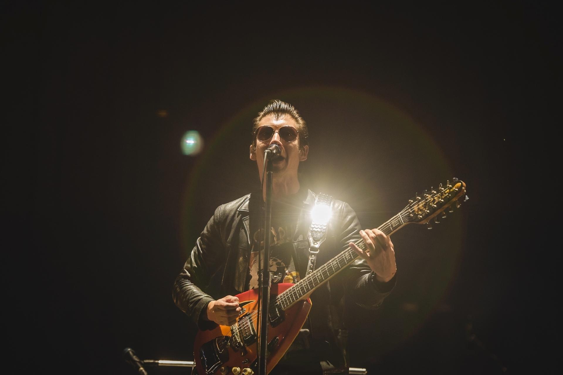 Arctic Monkeys, atração principal do Palco Budweiser, encerra a programação do primeiro dia do Lollapalooza Brasil 2019 - Camila Cara/Divulgação