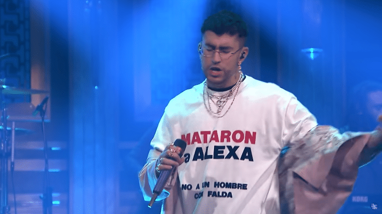Bad Bunny protesta contra a morte de Alexa Negrón Luciano, mulher trans assassinada em Porto Rico - Reprodução/YouTube - Reprodução/YouTube