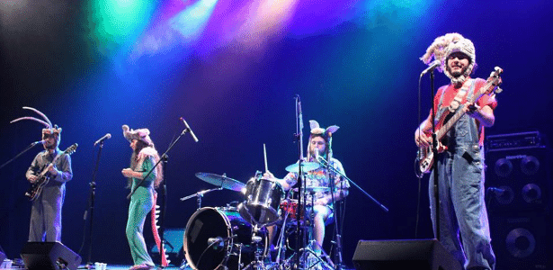 Imagem do show da banda Fera Neném