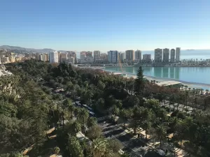 Como é a vida em Málaga, eleita a melhor cidade do mundo para expatriados
