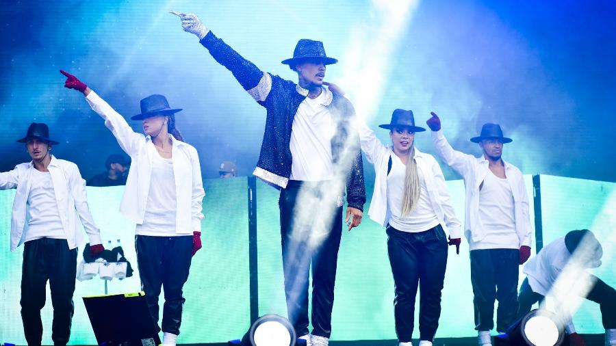 Lollapalooza 2024: MC Livinho faz homenagem a Michael Jackson