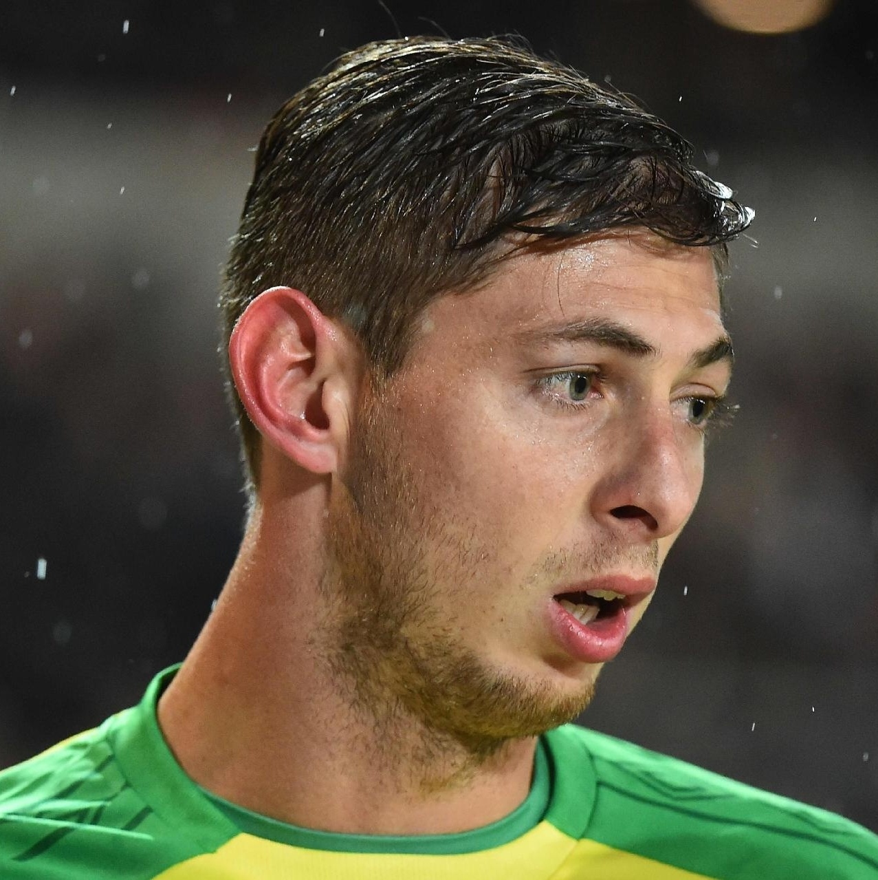 Cardiff paga oito milhões de euros ao Nantes por Emiliano Sala