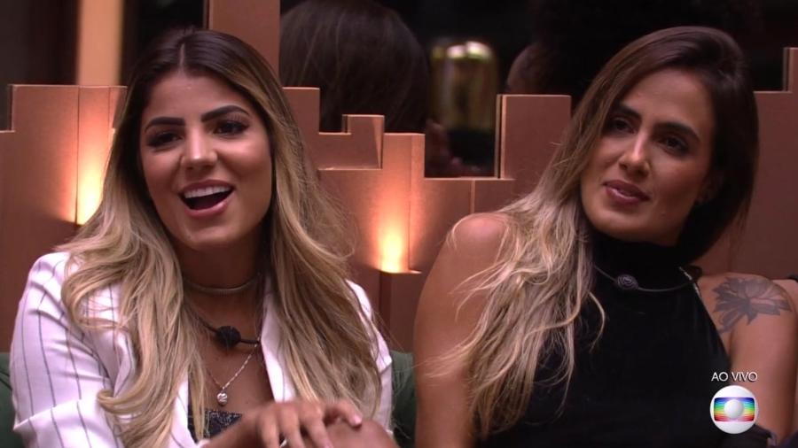 Hariany e Carolina ouvem Tiago Leifert comentar o resultado do sétimo paredão - Reprodução/TvGlobo