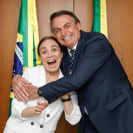Bolsonaro e Regina Duarte noivaram em meio aos temores sobre casamento - Reprodução/Twitter
