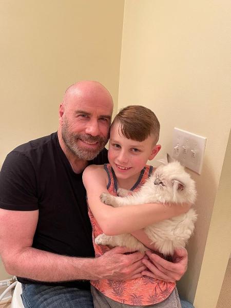 John Travolta em foto ao lado do filho Ben, de 10 anos - Reprodução/Instagram