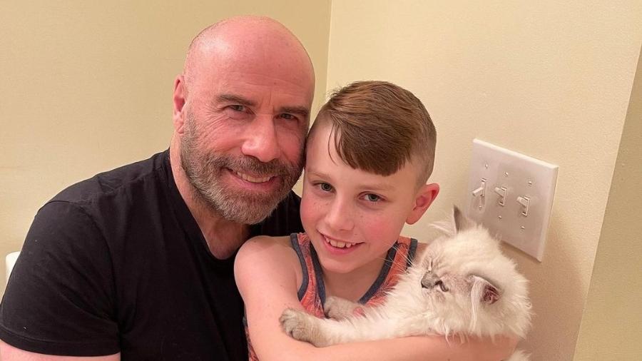 John Travolta relembra conversa que teve com o filho Benjamin, de dez anos, após a morte da mulher, a atriz Kelly Preston - Reprodução/Instagram