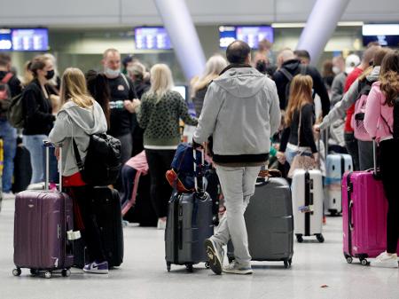 Regra Sobre Coronavac Na Alemanha Frustra Brasileiros De Passagem Comprada 10 10 2021 Uol Nossa