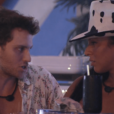 BBB 22: Lucas e Lina se desentenderam durante a festa do líder - Reprodução/Globoplay