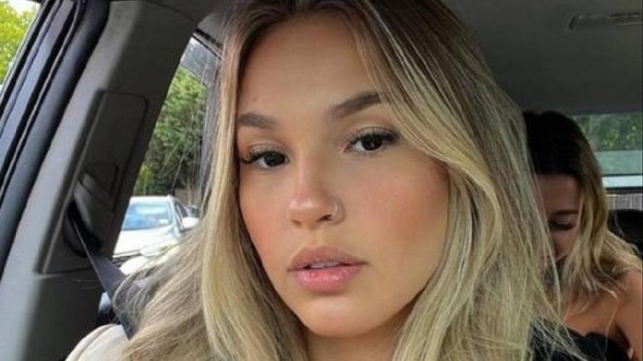Maria Guerra tem 21 anos e confirmou no Instagram o envolvimento com o jogador  - Reprodução/Instagram
