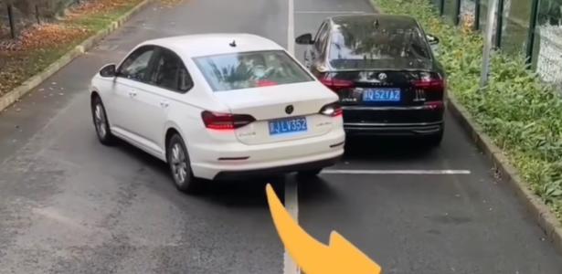 Dificuldade de estacionar? Funk da baliza viraliza e apresenta a solução