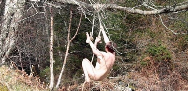 Inicialmente, a artista precisaria apenas de pouco mais de um minuto de imagens pendurada na árvore - BBC - BBC