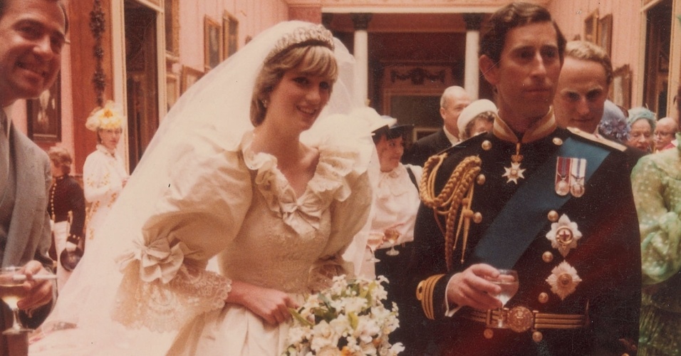 Fotos raras do casamento do da princesa Diana e príncipe Charles
