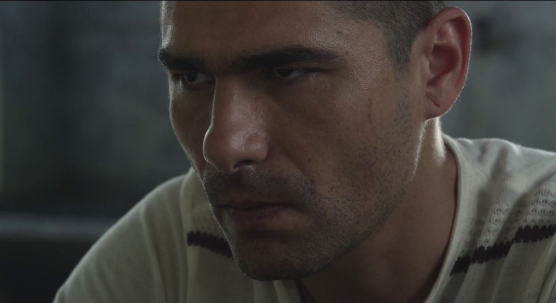 Cena do filme "Teobaldo Morto, Romeu Exilado" - Reprodução