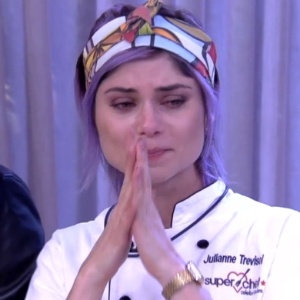 29.jul.2016 - Julianne Trevisol chora no "SuperChef Celebridades" - Reprodução/TV Globo - Reprodução/TV Globo