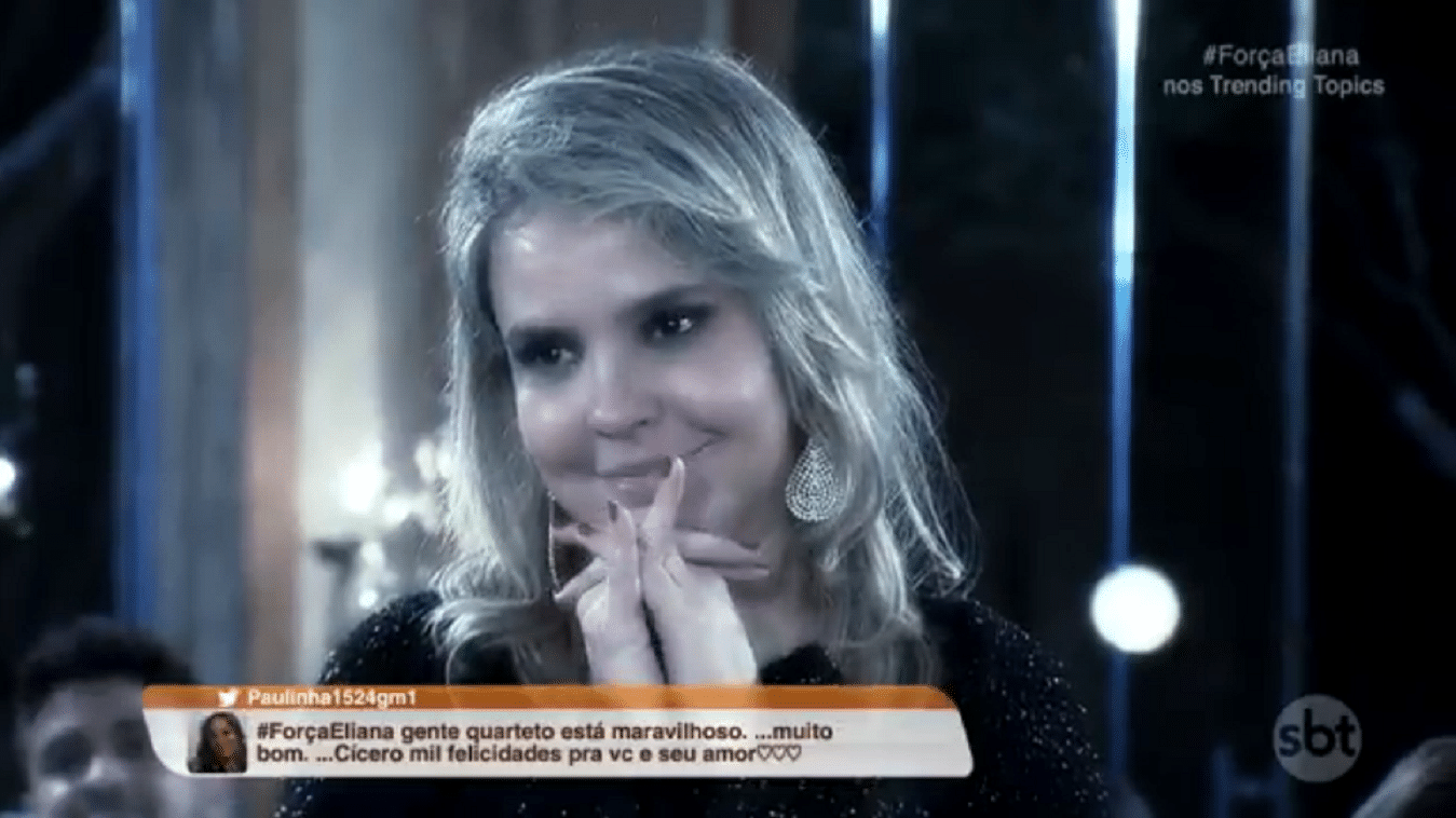 Aos 81 anos, Carlo Alberto de Nóbrega fez uma declaração de amor à namorada, Renata Domingues, e a pediu em casamento durante uma festa que ajudou a promover, em São Paulo. - Reprodução/SBT