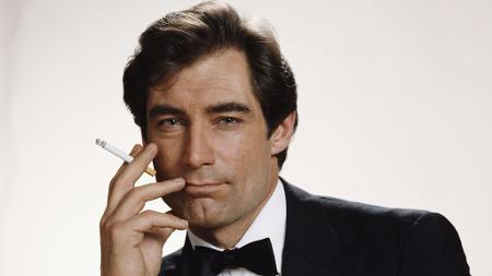 Dalton como o agente James Bond - Reprodução