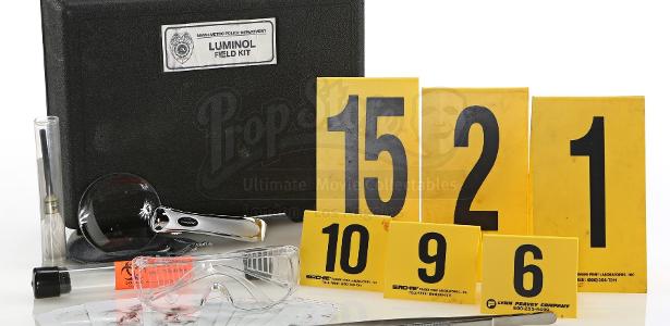 Que tal ter o kit de perícia de Dexter original na sua casa? - Reprodução - Reprodução