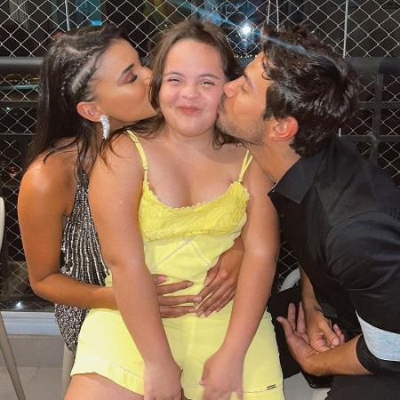 Jake com a irmã, Geovanna, e o namorado, Mariano - Reprodução/Instagram