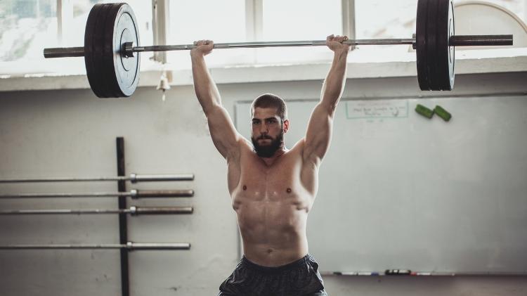Levantamento de peso olímpico, LPO, treino, exercício - iStock - iStock