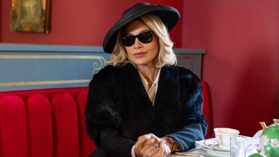 Sandra (Flávia Alessandra) em 'Êta Mundo Melhor!' Sandra (Flávia Alessandra) em 'Êta Mundo Melhor!'