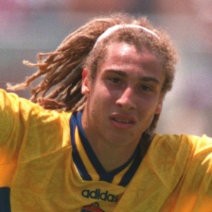 14 cortes de cabelo de jogadores de futebol que foram destaque no campo ...