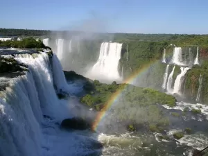 O caso das cataratas: observações sobre o sentimento do belo e do sublime