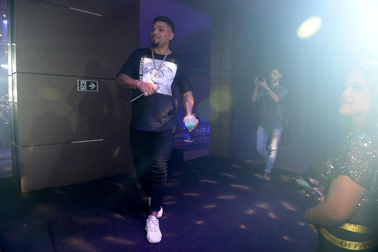 Naldo se apresenta na festa da youtuber Camila Loures  em São Paulo - Francisco Cepeda/AgNews
